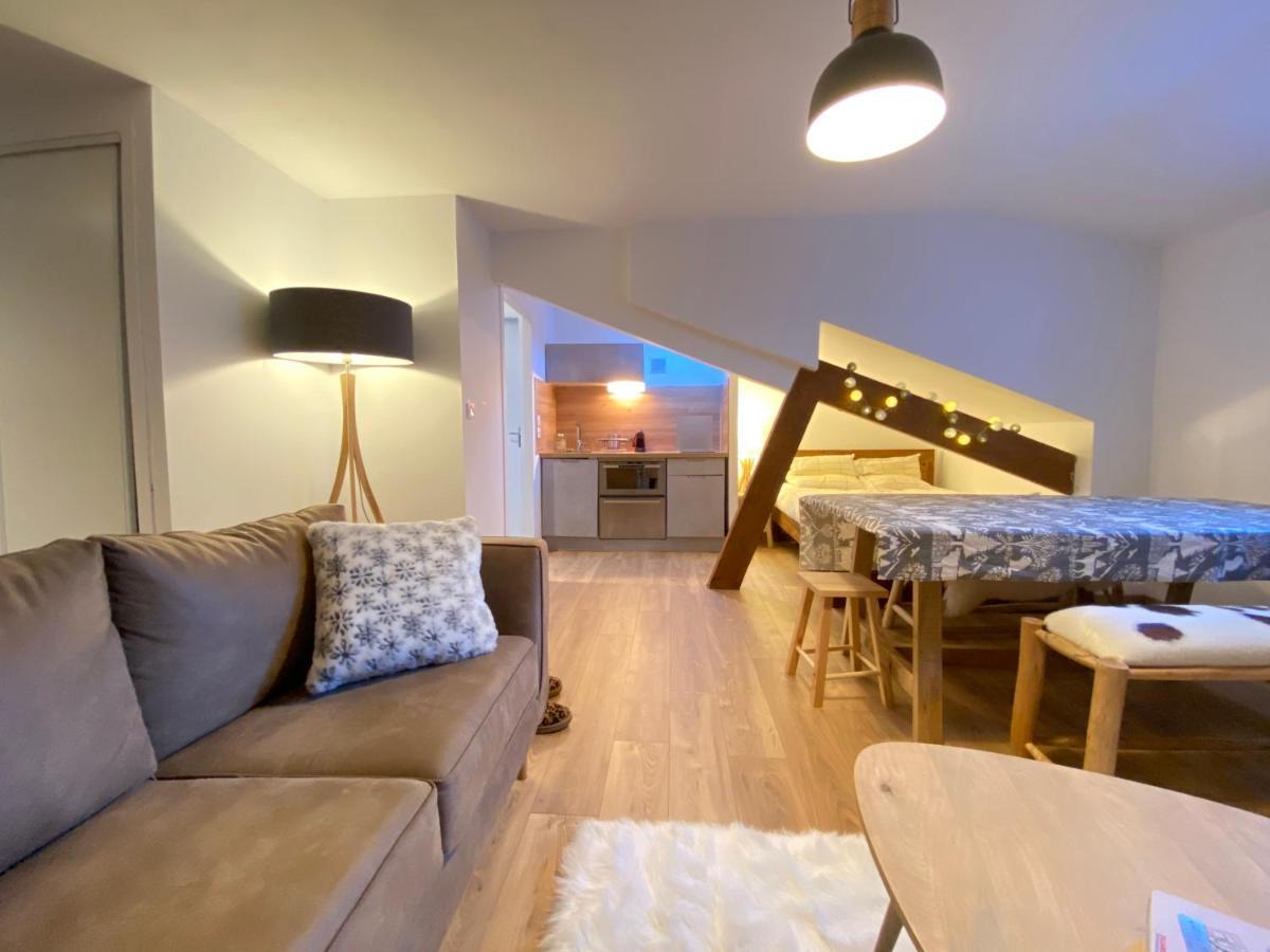 Joli Studio Renove Au Coeur De 科特雷 外观 照片